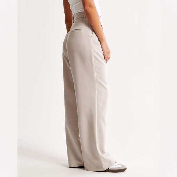 Curve Love A&F Sloane Tailored Wide Leg Pant (Light Taupe) - Picture 2 of 4